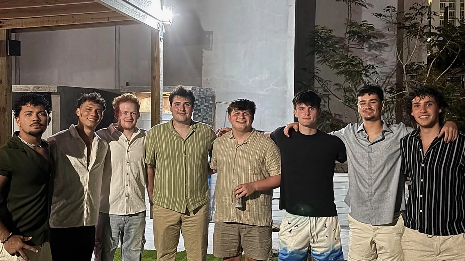 Beta Delta brothers together on a trip
