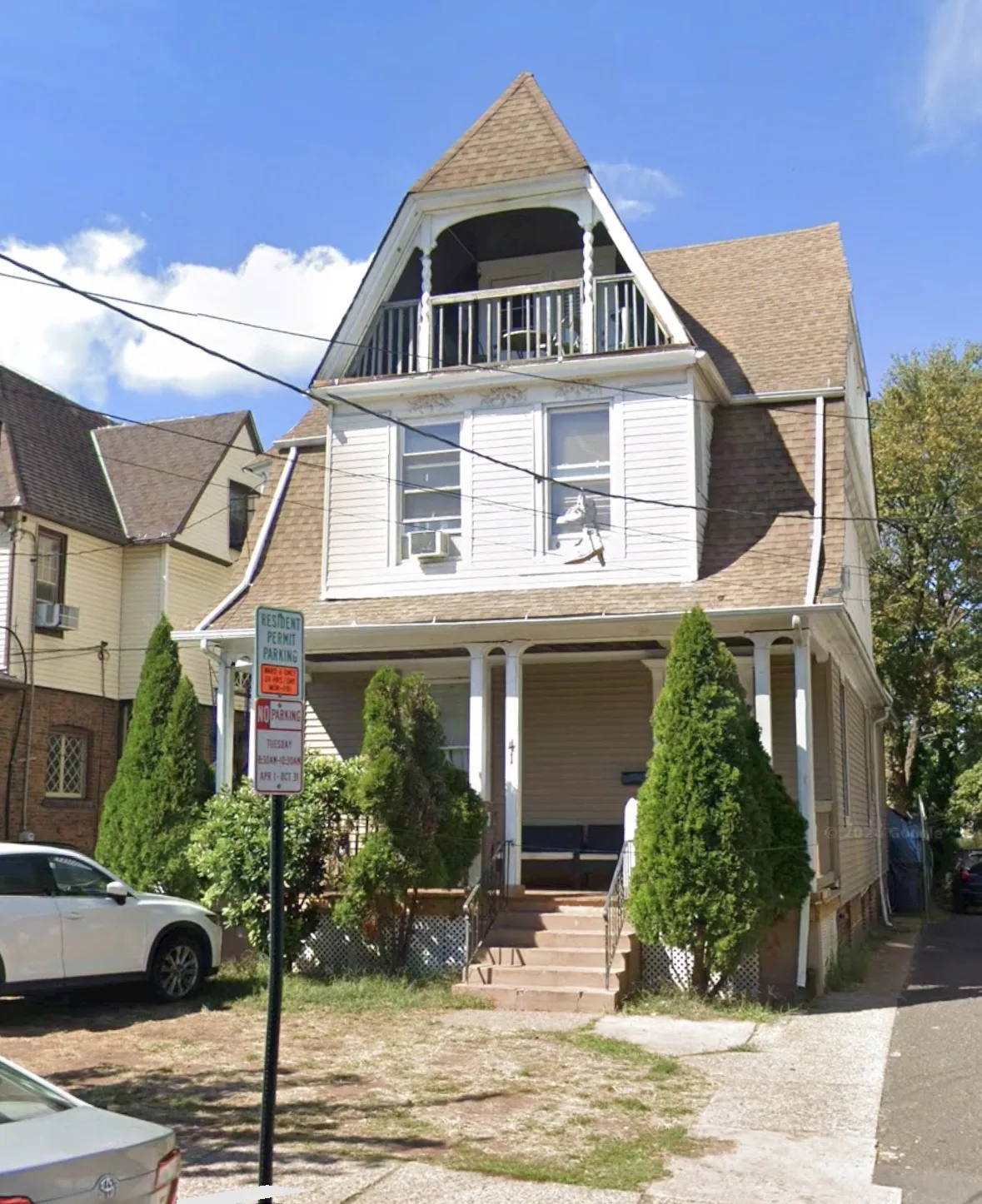 41 Mine Street, a Beta Delta chapter house